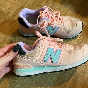 New balance size 1 kids